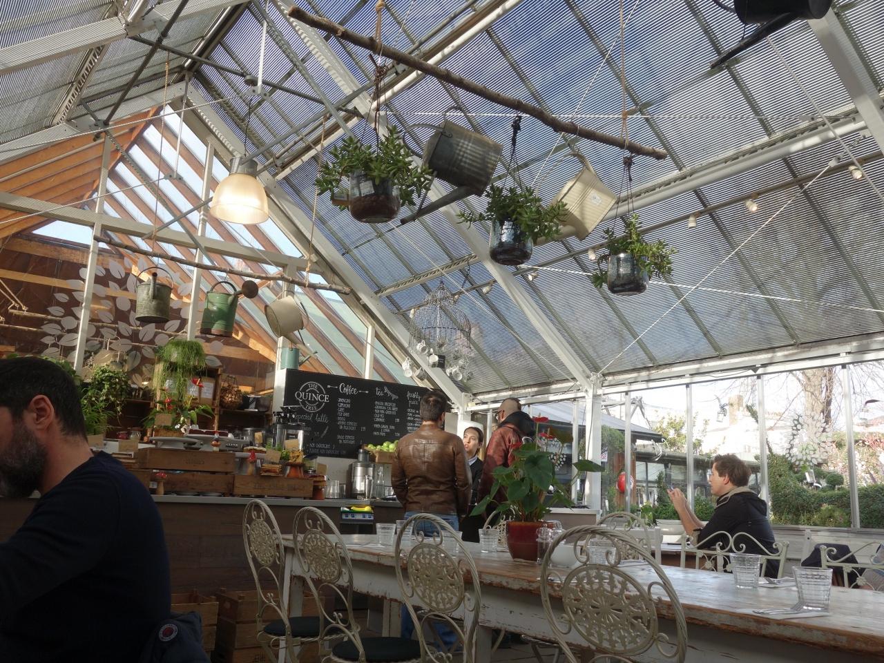 London 4 6 The Quince Tree Cafe で植物に囲まれて 素敵なランチをいただきました ロンドン イギリス の旅行記 ブログ By Nomonomoさん フォートラベル