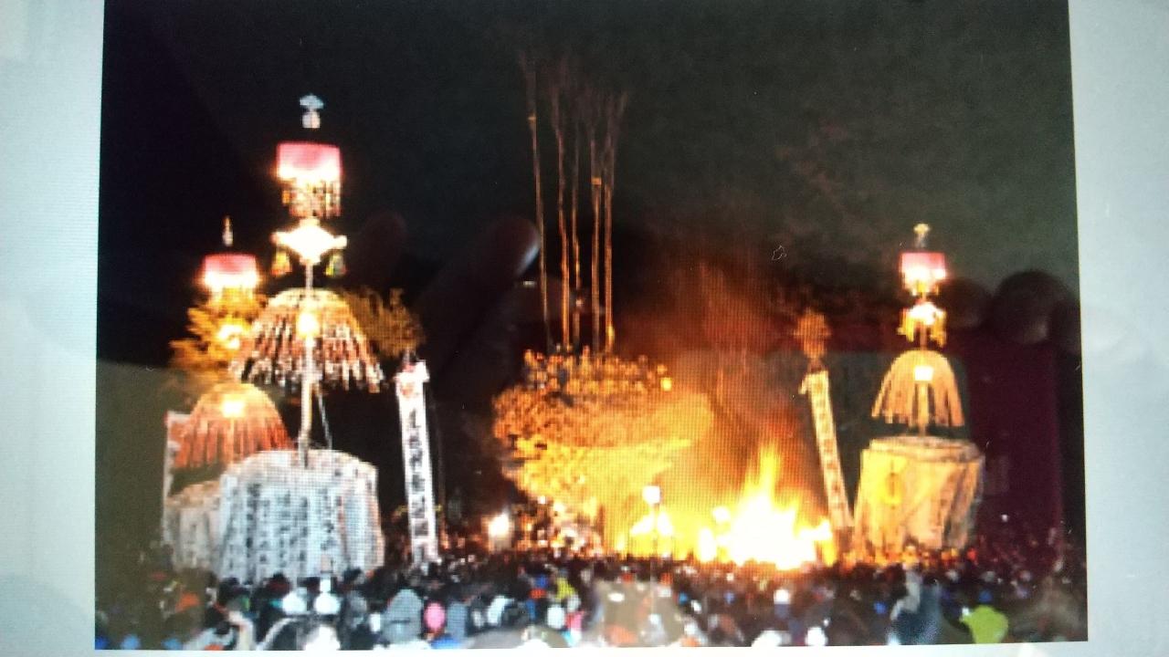 三大火祭り 野沢温泉で新年用の御神木伐り出し 野沢温泉 長野県 の旅行記 ブログ By Kazukazuさん フォートラベル