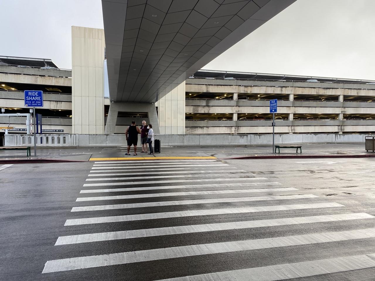 『202211 ホノルル旅行記 ～Uber（XL：6人まで）利用編～』ホノルル(ハワイ)の旅行記・ブログ by ヤンヤンやんさん【フォートラベル】