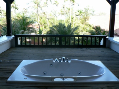 パトンビーチホテル