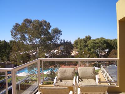 セイルズ イン ザ デザート