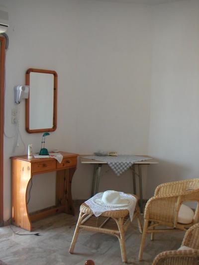 イアのKASTELIはめっちゃオススメな宿です！