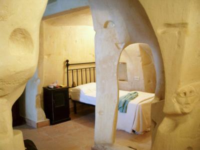 サッシを改造した４つ星ホテル・・・ホテル・サンタンジェロ