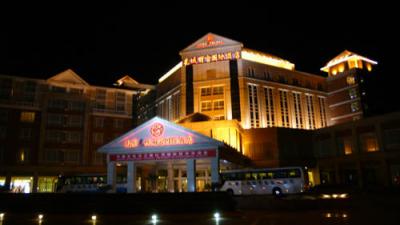 龍城麗宮国際酒店（旧　北京龍城皇冠假日酒店）