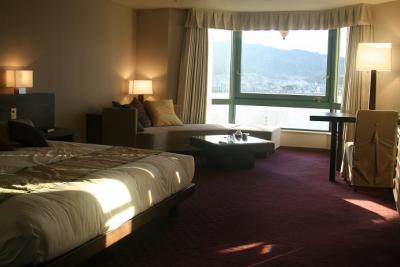 ロイヤルオークホテル