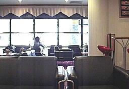 ビンタンフェリー乗り場のＶＩＰルーム。