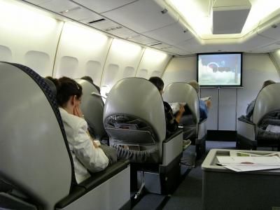 NWAノースウェスト航空は酒が有料