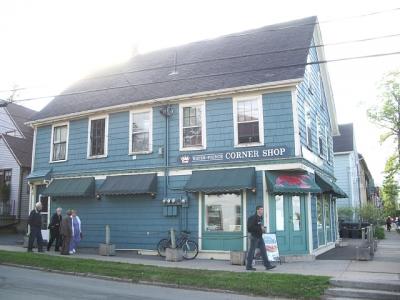 Water-Prince Corner Shop