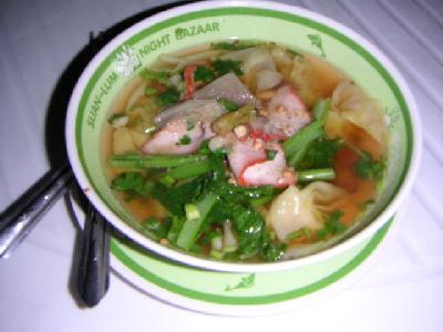 ルンピニ・ナイトバザール