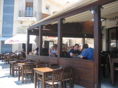 イラクリオンのオススメ、ギリシャ料理のレストラン