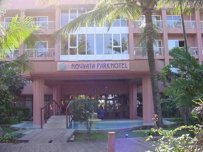 パークロイヤル ヌーメア