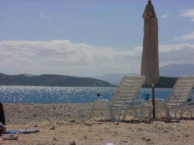 タクシーボートで５分！カナール島