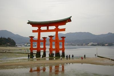 厳島神社　大鳥居