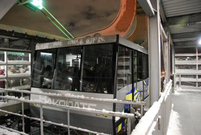 頂上まで３分ですが・・・