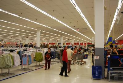 食材やお土産品の調達場所には最高