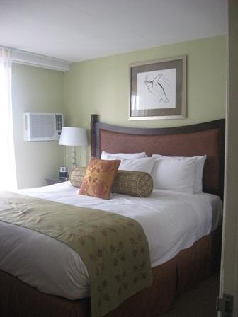 ワイランドのギャラリーのようなホテル。