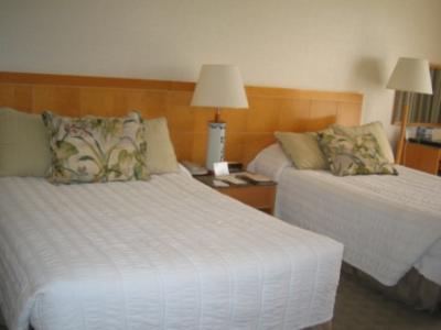 アラモアナビーチ、アラモアナショッピングセンターに近いホテルです。