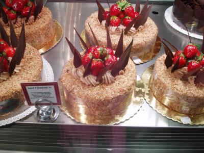 イタリア街にある美味しい有名なケーキ屋さん