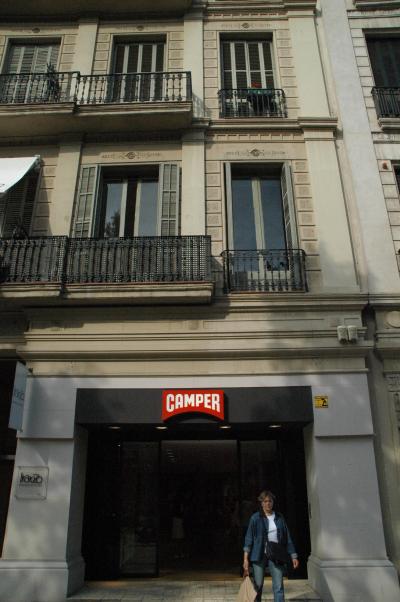 カンペール　（Passeig de Gracia店）