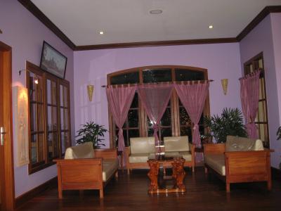 ヨーロッパ風のたたずまいでおしゃれ！立地抜群！