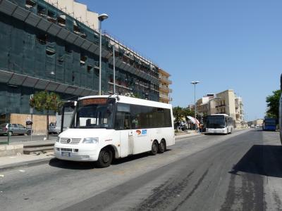 シラクサ/バスターミナル・駅とオルティージャ島の連絡について