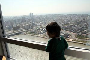 きれいな高層ホテル