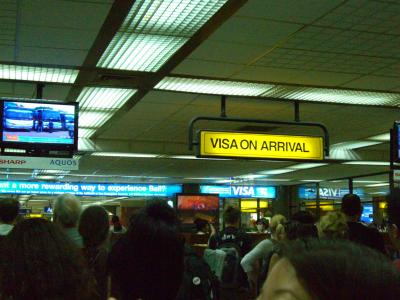 入国時トラブル