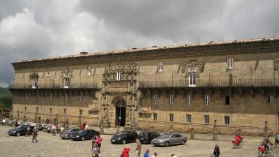 サンティアゴ・デ・コンポステーラ【パラドール・レイエス・カトリコス】