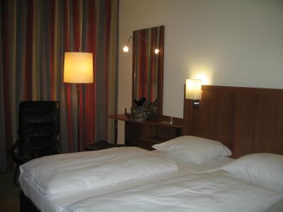 日が長い季節ならきっといいホテルです。