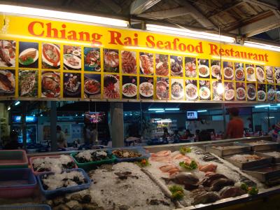 シーフード屋台ならここ