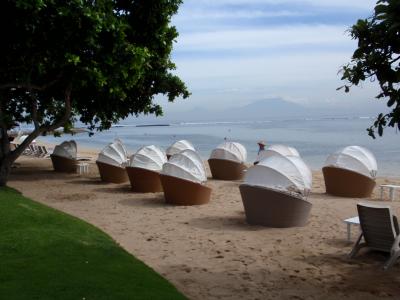 太陽と風が　幸せ色のホテルです！