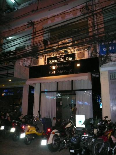 女性店員の指定をおすすめ