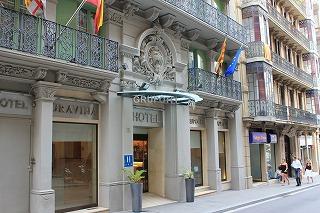 フレンドーリーで観光に便利なホテル