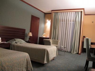 スィー・オ・セ橋すぐ近くの落ち着いた部屋