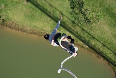 バンジージャンプ