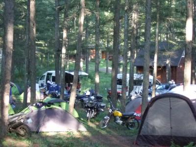 アウトサイドベース　自然の中でキャンプ！キャンプ！