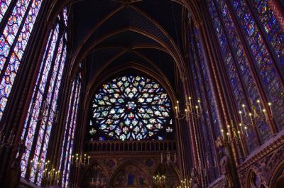 ステンドグラスを見るならここ！