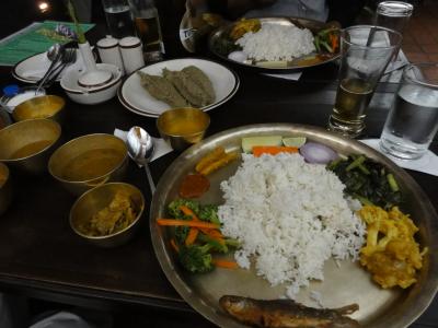 ポカラのグルメ　タカリバンチャーズ