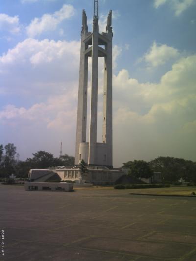 ケソン・メモリアル・サークル