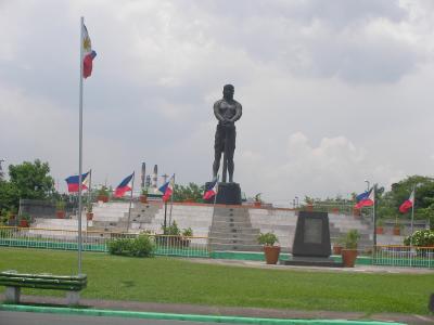 カレッサと物売りに気をつけて