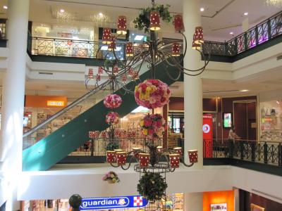 シンガポールの上質な欧米系商品がそろう、タングリン・モールS.C.