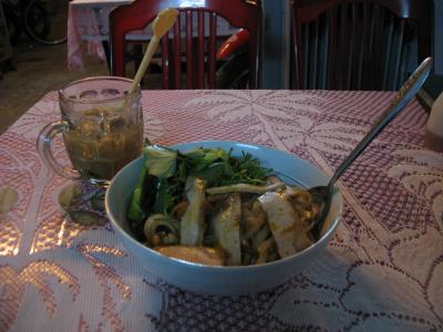 ホイアン名物！ カオラウ