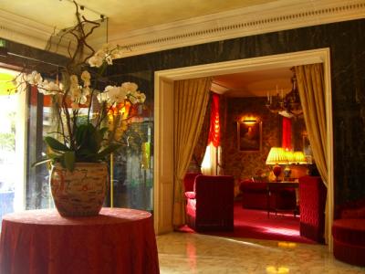 ビクトリア・パレスホテル