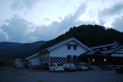 こぢんまりとした庶民温泉「八ヶ岳海尻温泉　灯明の湯」