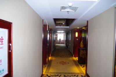 ホテルの客室までの廊下