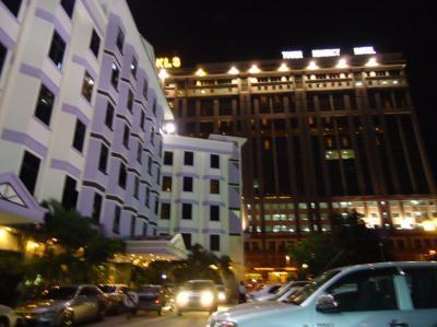 小さいホテルですが、とても綺麗な色合いなので気に入りました。