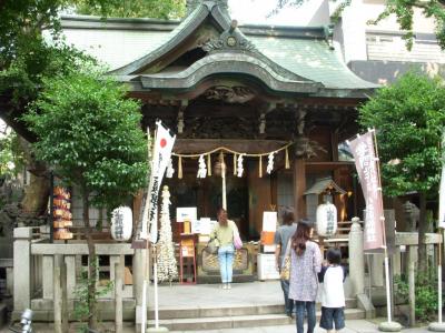 寅さんの逸話で有名な、最近ちょいと流行りの神社。