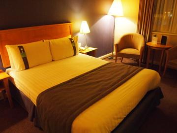 ダブルの部屋だけどサイズは十分