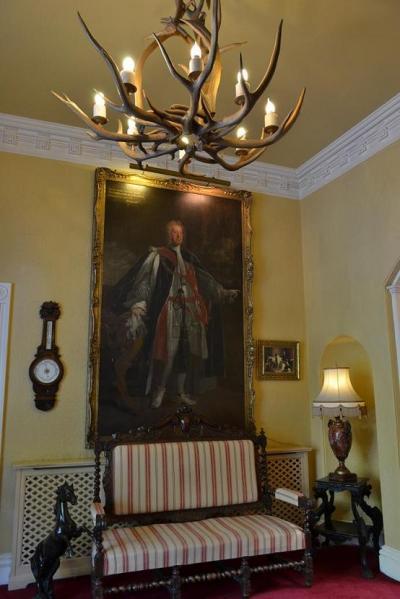 ロビーにて、すばらしい調度品の数々