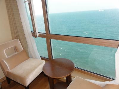 海側の部屋から見える景色は船の上から見てるよう